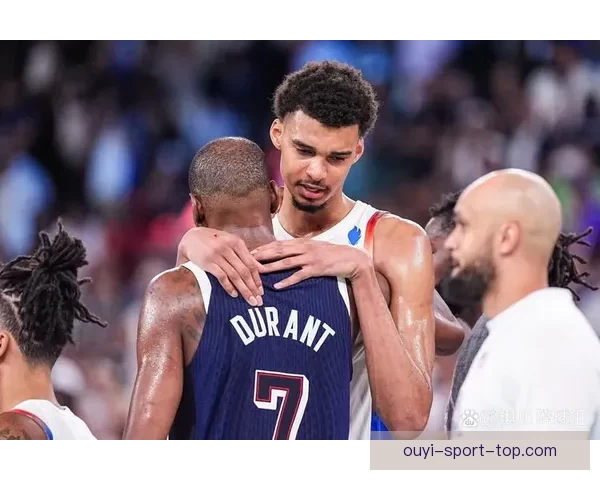 文班亚马26分14篮板马刺三人20+大胜热火豪取六连胜