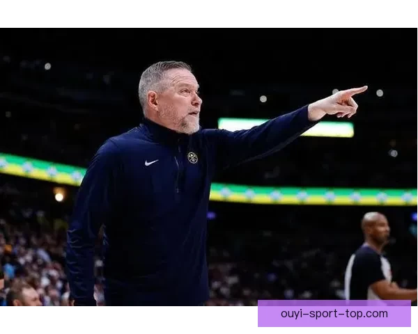 战绩连连下滑莫斯利或将下课魔术锁定前冠军主帅马龙