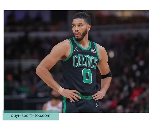 塔图姆复出后火力全开三节狂砍23分11板9助3断球队11胜2负展现统治力